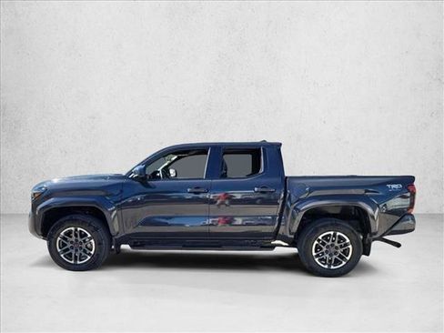 Used 2024 Toyota Tacoma TRD Sport image 8
