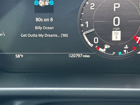 Used 2024 Land Rover Defender 130 S image 34