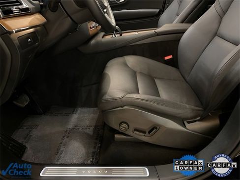 Used 2025 Volvo XC90 B6 Plus image 62