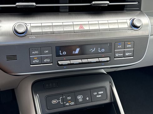 New 2026 Hyundai Kona SEL Premium FWD image 24