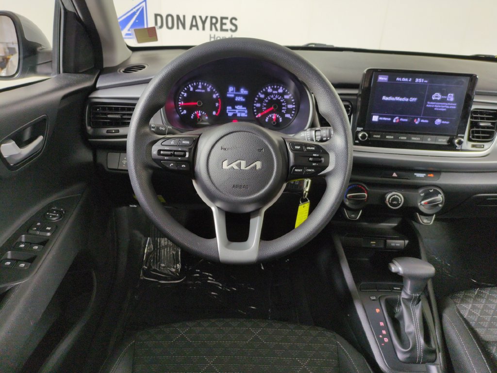 Used 2022 Kia Rio S FWD image 17