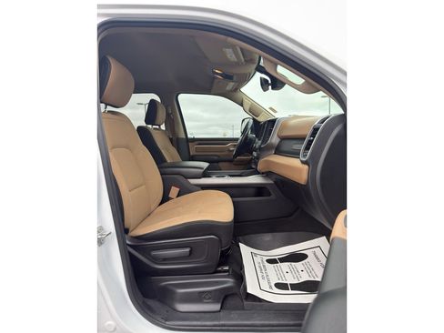 Used 2020 RAM 1500 Big Horn AWD/4WD image 17