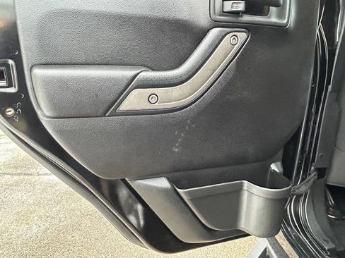 Used 2015 Jeep Wrangler Unlimited Sport w/ Quick Order Package 24S image 34