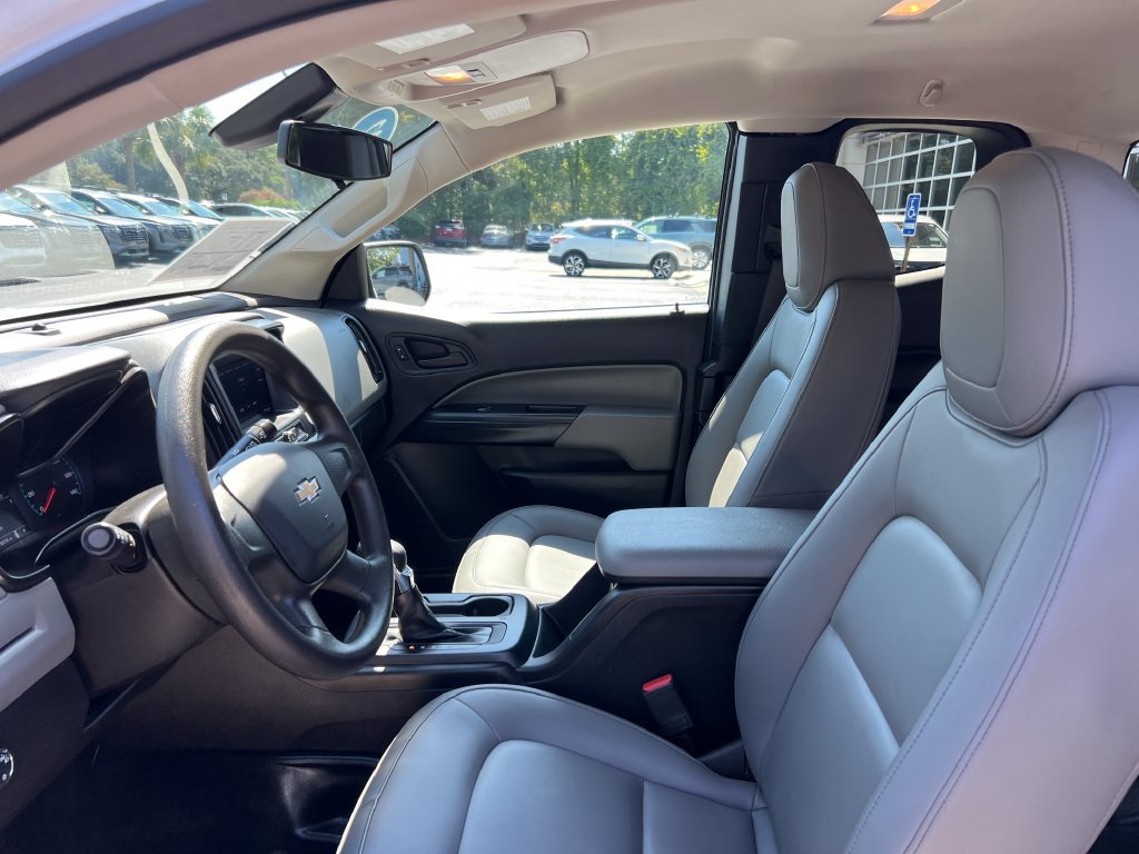 Used 2022 Chevrolet Colorado W/T RWD image 7