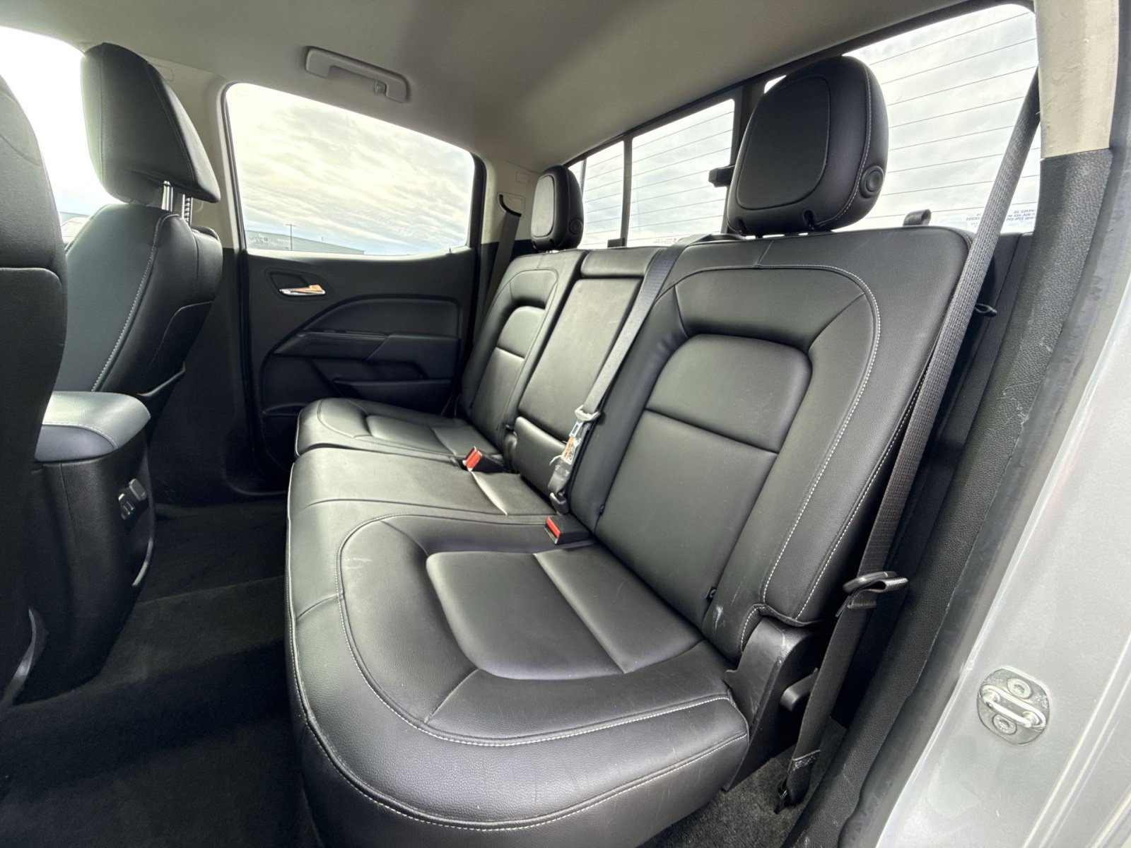 Used 2018 Chevrolet Colorado Z71 AWD/4WD image 25