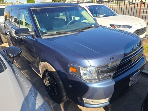 Used 2019 Ford Flex SEL w/ Equipment Group 202A image 3