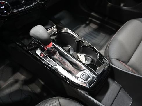 New 2026 Chevrolet Trax RS w/ Sunroof Package image 17