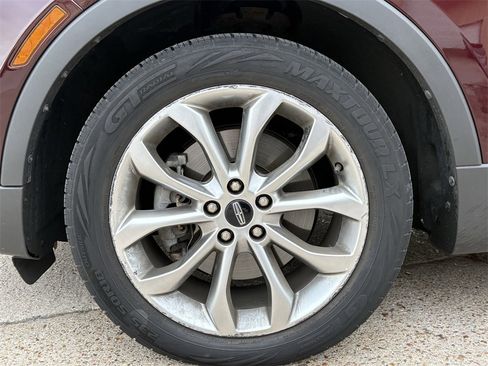 Used 2018 Lincoln MKC Select w/ Select Plus Package image 9