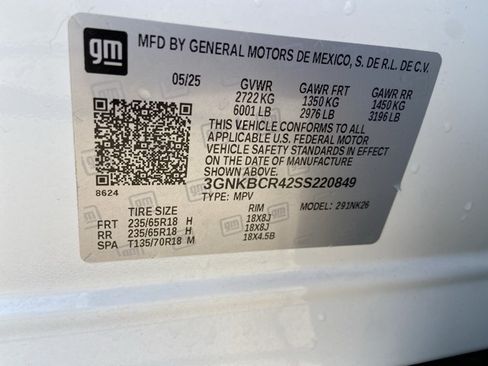 Used 2025 Chevrolet Blazer LT FWD image 33