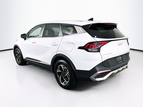 Used 2025 Kia Sportage LX FWD image 5