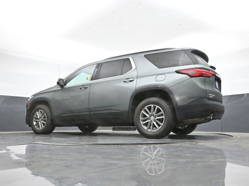 Used 2023 Chevrolet Traverse LT image 42