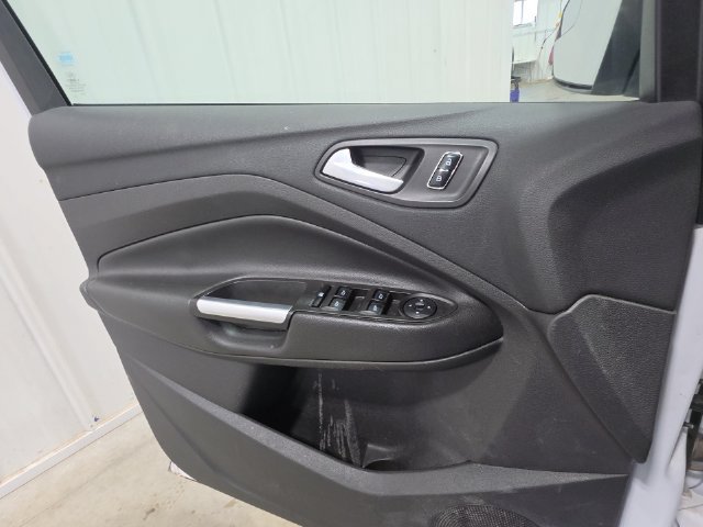 Used 2016 Ford Escape SE AWD/4WD image 16