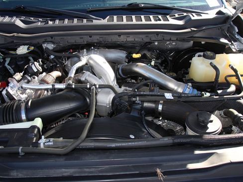 Certified 2023 Ford F350 XLT image 26