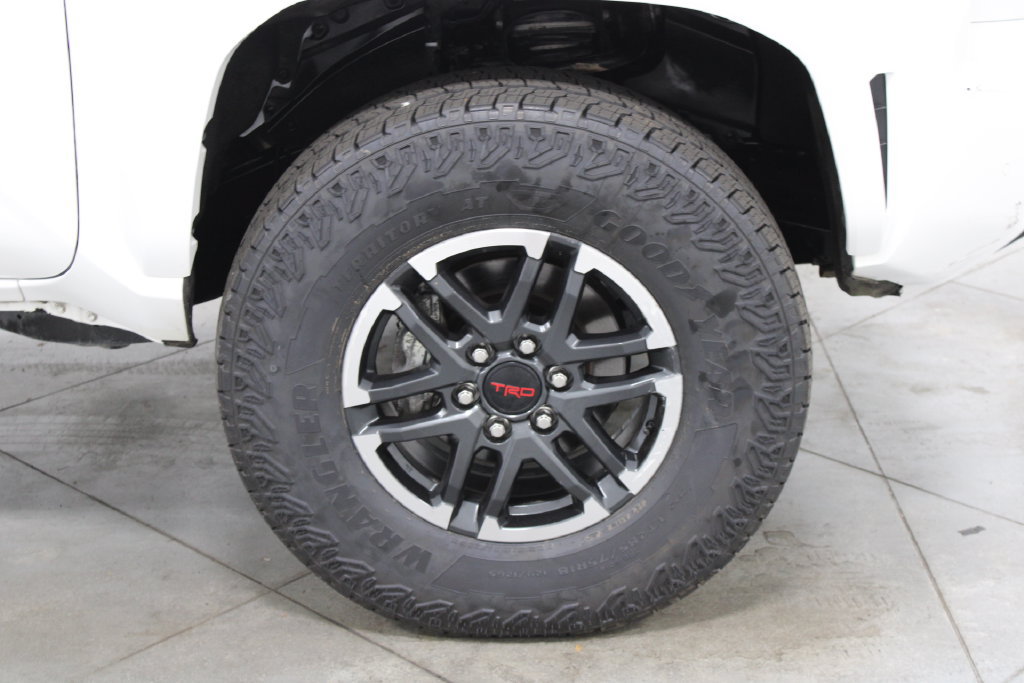 Used 2024 Toyota Tacoma TRD Sport w/ TRD Sport Upgrade Package AWD/4WD image 12