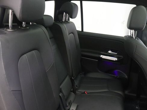 Certified 2023 Mercedes-Benz GLB 250 image 32