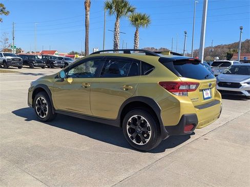 Used 2022 Subaru Crosstrek 2.0i Premium w/ Popular Package #4A image 3