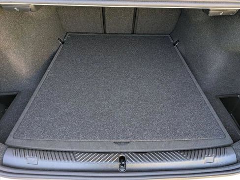 Used 2024 BMW 530i w/ Convenience Package image 6