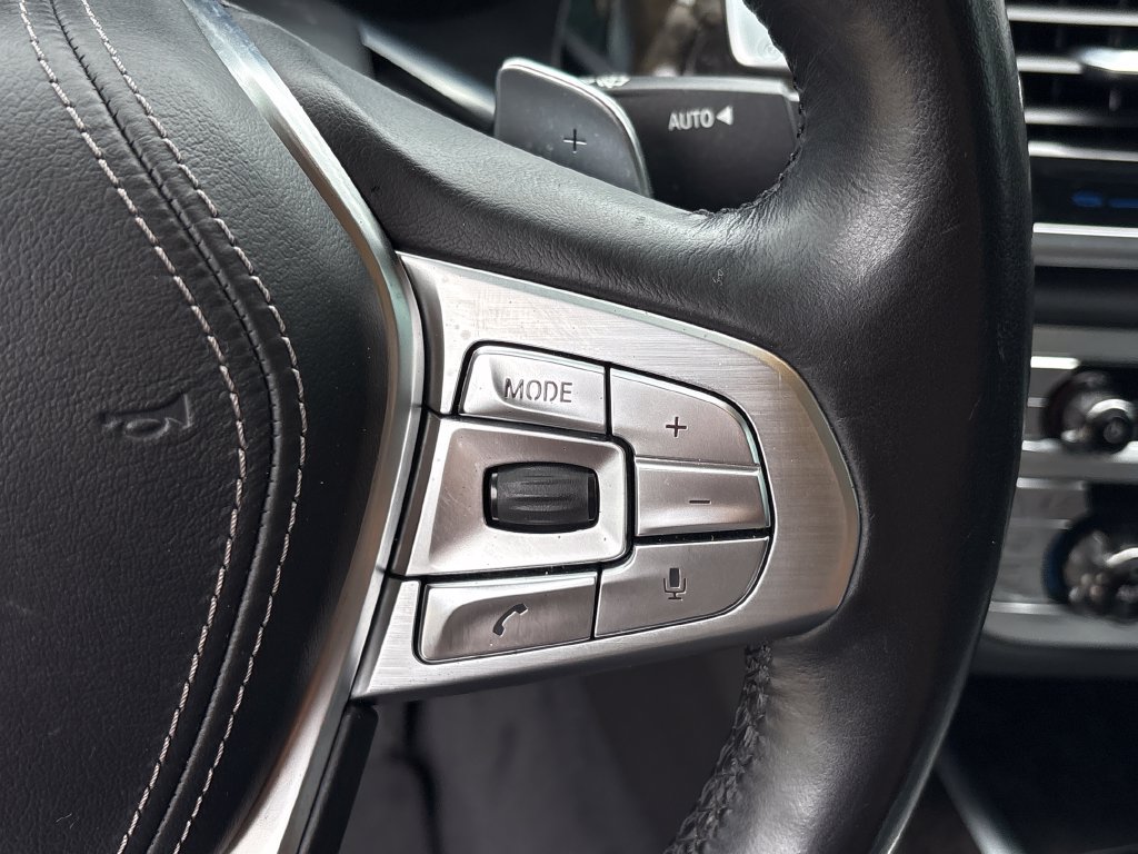 Used 2017 BMW 740i RWD image 19