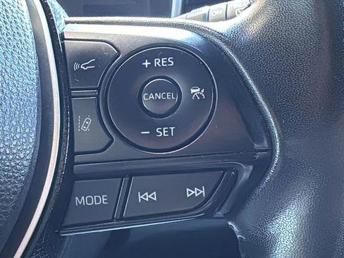 Used 2021 Toyota Corolla SE w/ Carpet Mat Package (TMS) FWD image 13