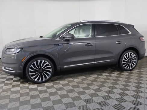 Used 2022 Lincoln Nautilus Black Label w/ Class II Trailer Tow Package image 21