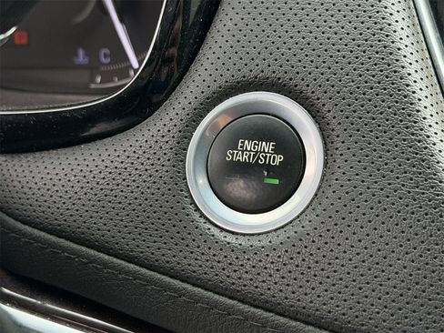 Used 2019 Cadillac XT5 Luxury image 22