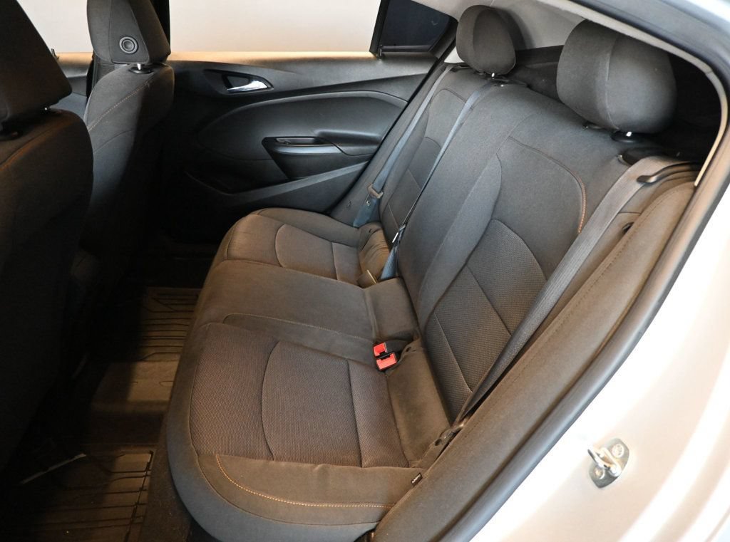 Used 2019 Chevrolet Cruze LS FWD image 12