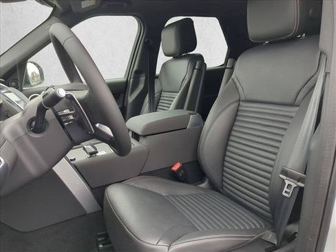 New 2026 Land Rover Discovery S AWD/4WD image 21