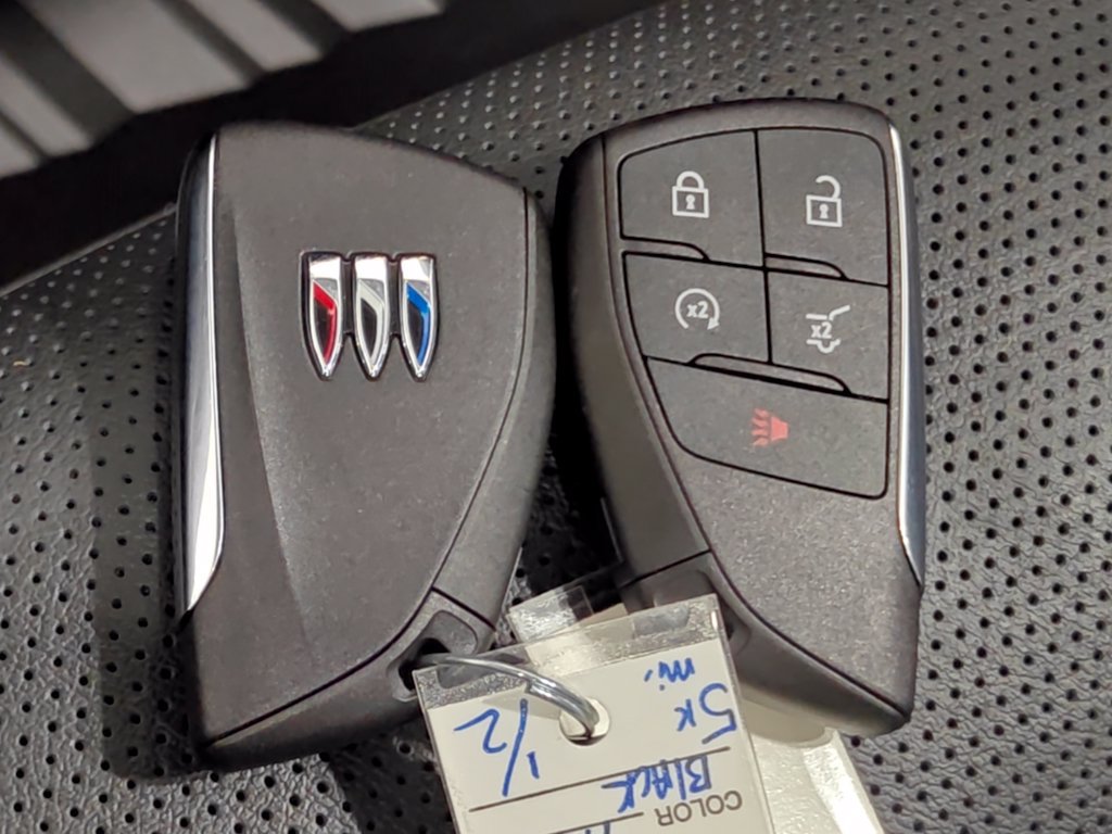 Used 2026 Buick Envision Avenir AWD/4WD image 17