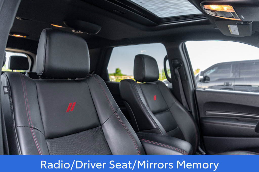 Used 2025 Dodge Durango GT AWD/4WD image 13