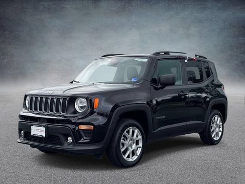 Used 2022 Jeep Renegade Latitude w/ Convenience Group AWD/4WD image 5
