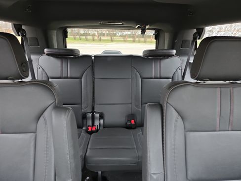 Used 2022 Chevrolet Tahoe RST w/ Luxury Package image 22