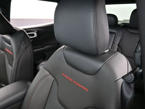 New 2026 Jeep Compass Trailhawk image 16