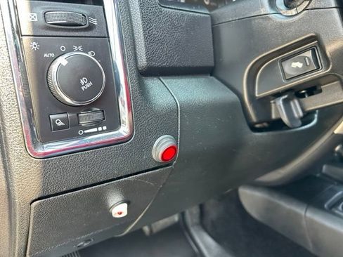 Used 2015 RAM 2500 Power Wagon Laramie AWD/4WD image 28