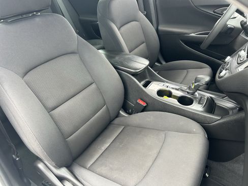 Certified 2024 Chevrolet Malibu LT FWD image 11