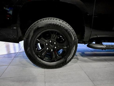 Used 2020 Chevrolet Suburban LT image 51