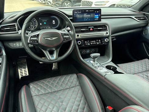 Used 2025 Genesis G70 3.3T Advanced w/ Sport Prestige Package image 7