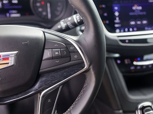 Used 2023 Cadillac XT5 Premium Luxury w/ Technology Package image 13
