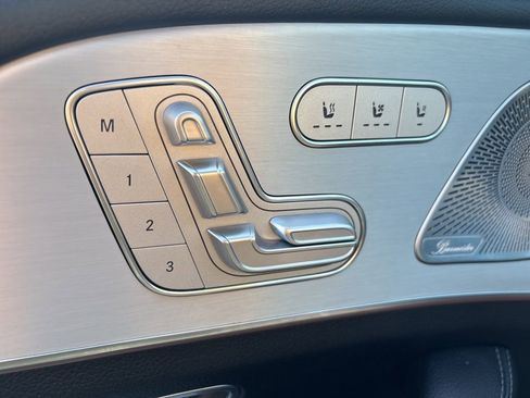 Used 2022 Mercedes-Benz GLE 350 w/ 3rd Row Seat Package image 27