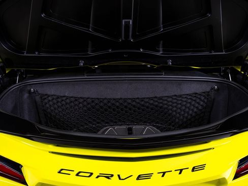 Used 2021 Chevrolet Corvette Stingray Premium Conv w/ Z51 Performance Package RWD image 22