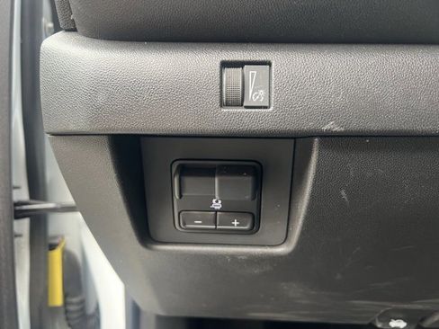 Used 2024 Chevrolet Colorado W/T w/ Advanced Trailering Package image 19