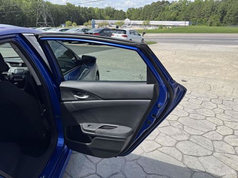 Used 2019 Honda Civic LX image 14