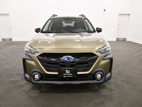 Used 2024 Subaru Outback Onyx Edition XT AWD/4WD image 11