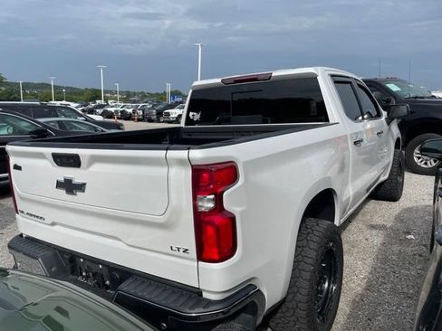 Used 2024 Chevrolet Silverado 1500 LTZ AWD/4WD image 4