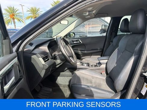 Used 2023 Mitsubishi Outlander SE FWD image 8