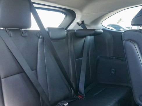 Used 2020 Toyota Highlander Limited image 16