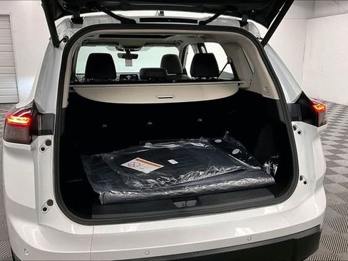 New 2026 Nissan Rogue Dark Armor image 38