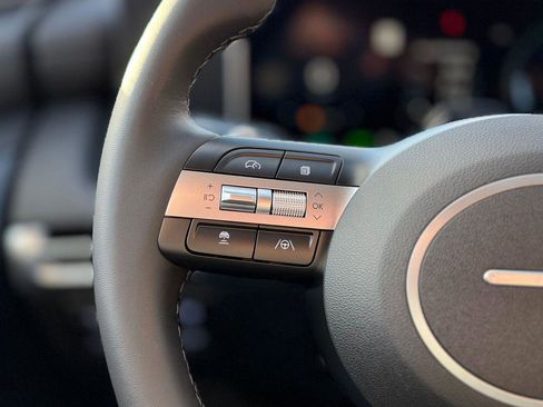 New 2025 Hyundai Tucson SEL image 12