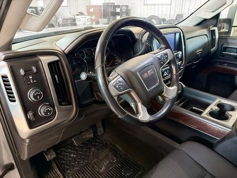 Used 2017 GMC Sierra 2500 SLE w/ Suspension Package, Off-Road image 8
