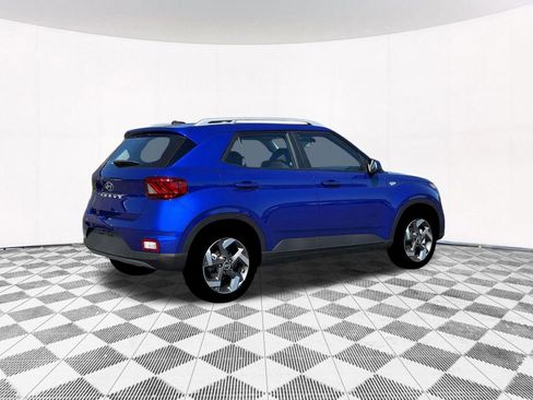 New 2026 Hyundai Venue SEL FWD image 13