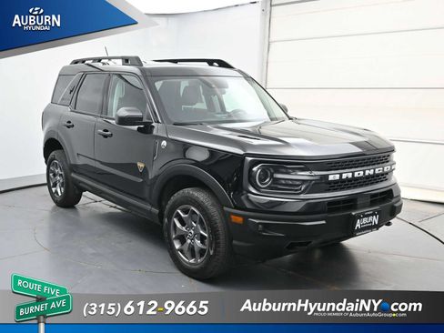 Used 2023 Ford Bronco Sport Badlands AWD/4WD image 15